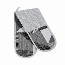 Load image into Gallery viewer, Larsson Geo Oven Glove - Grey