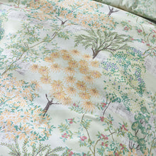 Load image into Gallery viewer, Forest Blossom Duvet Set - Green