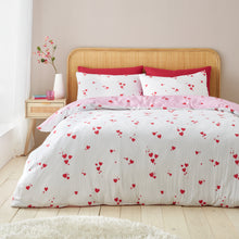 Load image into Gallery viewer, Seersucker Heart Duvet Set
