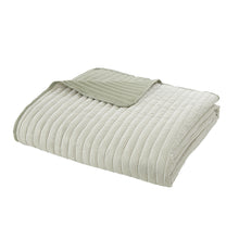 Load image into Gallery viewer, Stripe Bedspread - Green