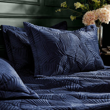 Load image into Gallery viewer, Palmeria Navy Velvet Luxury Duvet Set