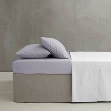 Load image into Gallery viewer, Easy Iron Percale Fitted Sheet - Lilac
