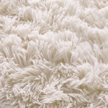 Load image into Gallery viewer, Cuddly Bath Mat Cream
