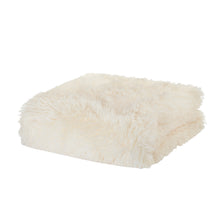Load image into Gallery viewer, Cuddly Family Size Blanket - Cream
