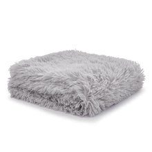 Load image into Gallery viewer, Cuddly Family Size Blanket - Silver
