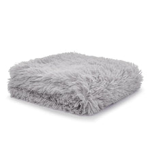 Load image into Gallery viewer, Cuddly Blanket - Silver
