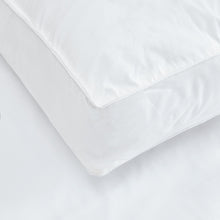 Load image into Gallery viewer, Luxury Box Pillow
