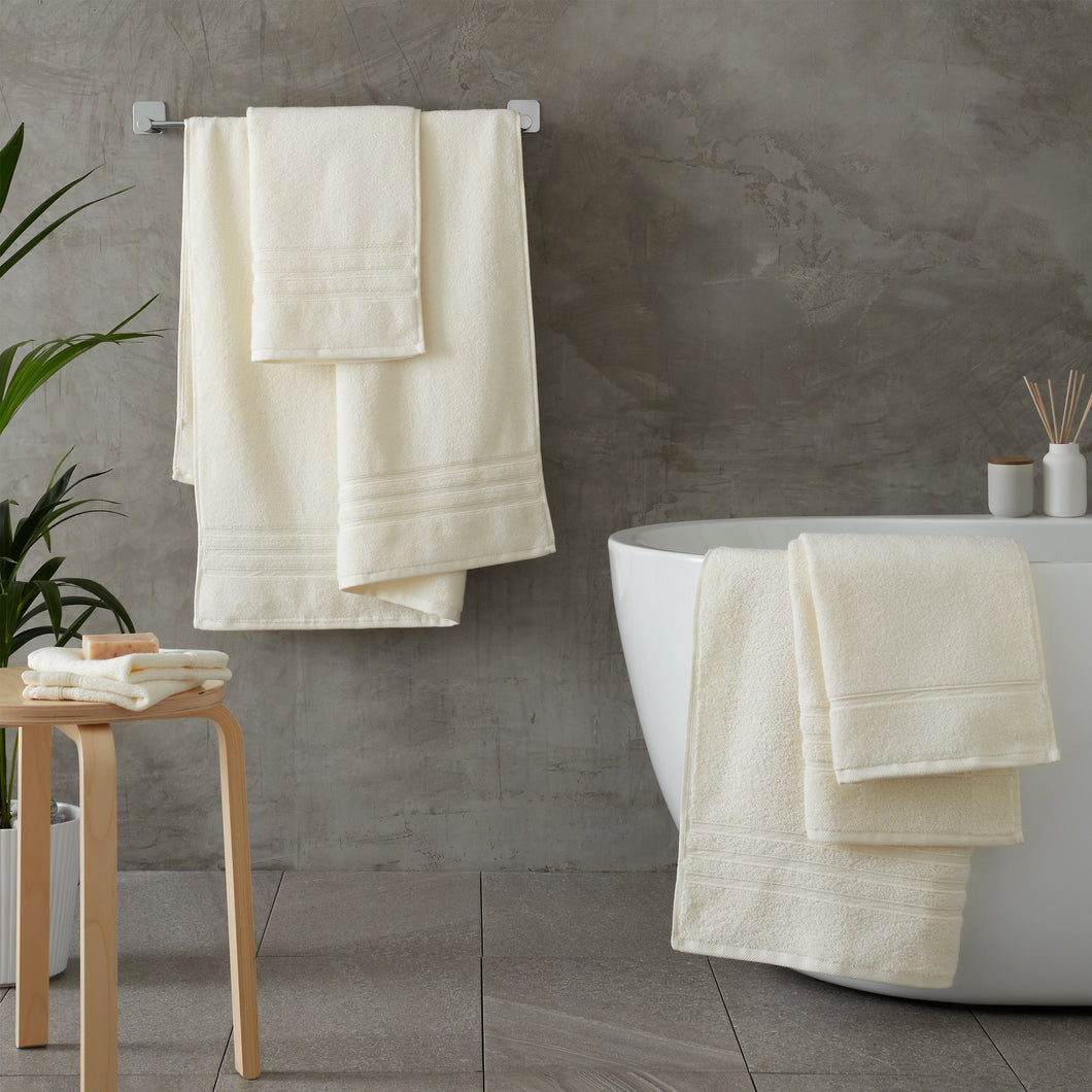 Zero Twist Towel Range - Cream