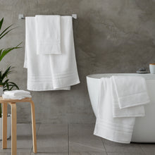 Load image into Gallery viewer, Zero Twist Towel Range - White
