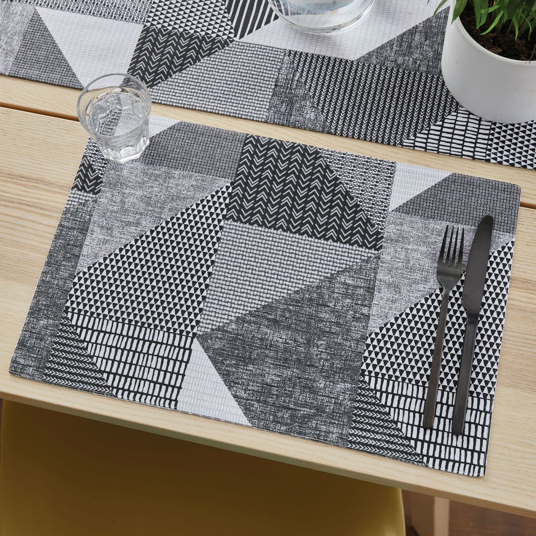 Larsson Geo Placemat Pair - Grey