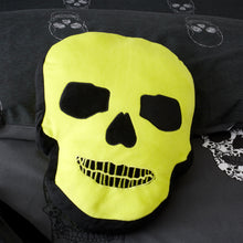 Load image into Gallery viewer, Skulls 3D Cushion
