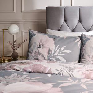 Dramatic Floral Grey Duvet Set