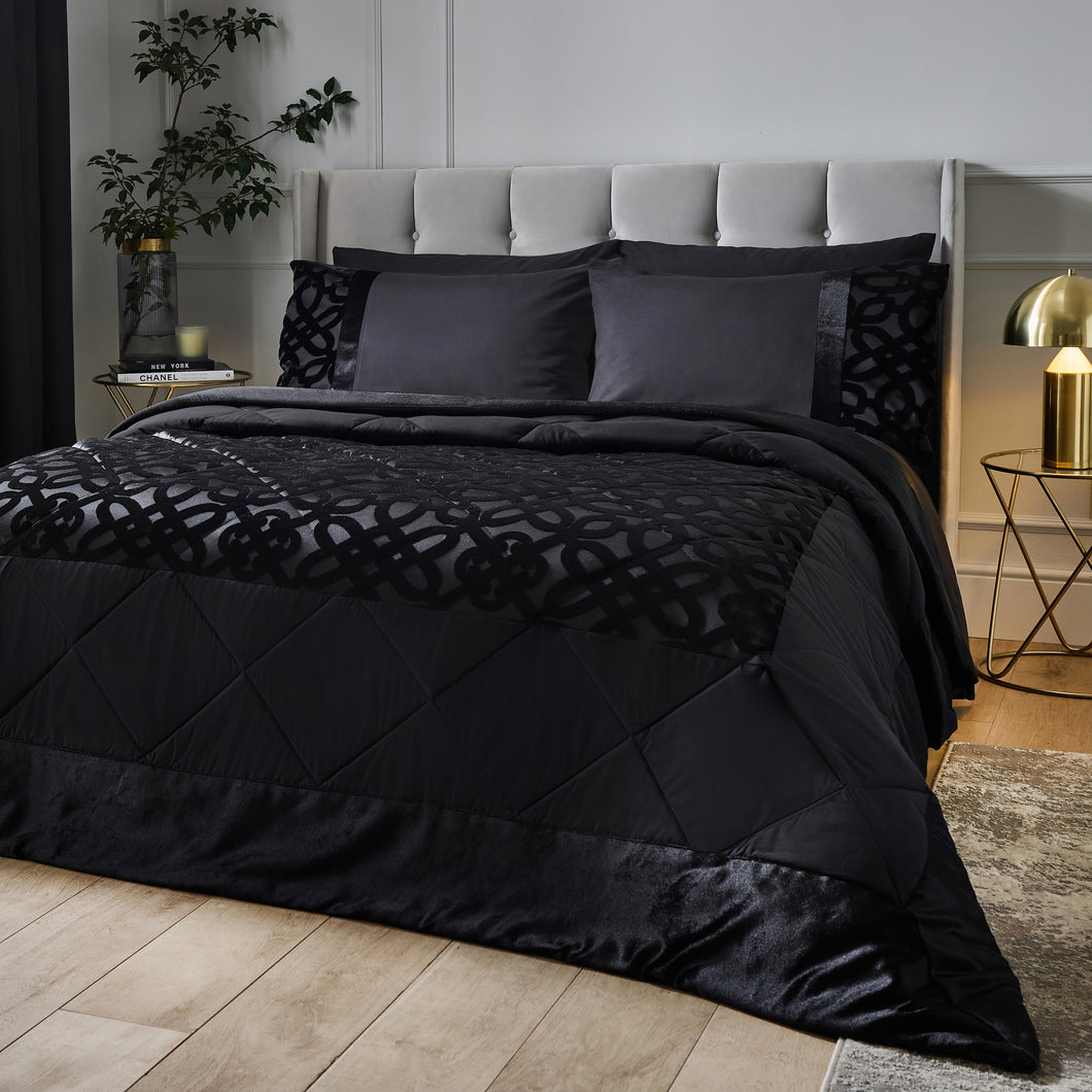 Lattice Cut Black Bedspread