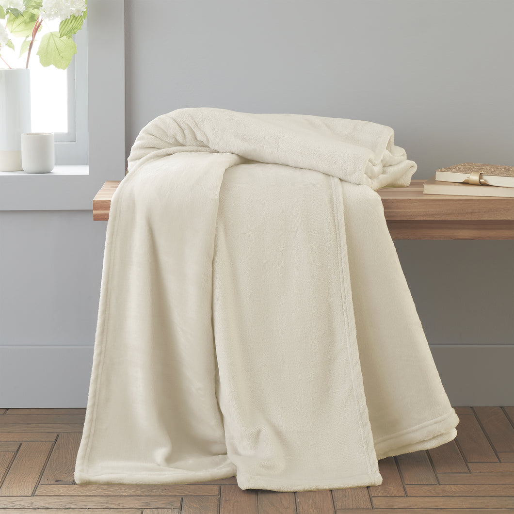 Raschel Velvet Touch Throw - Cream