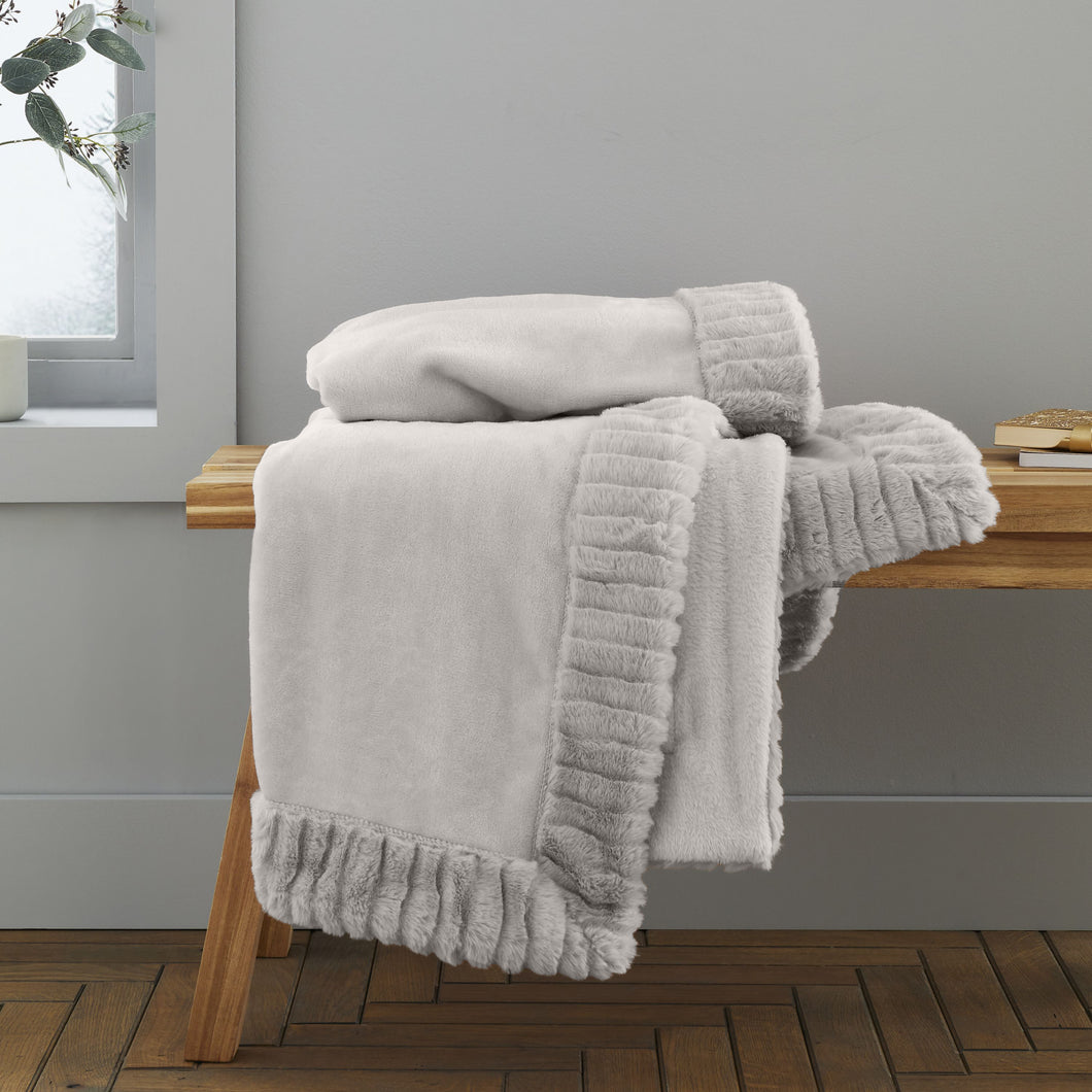 Velvet and Faux Fur Throw - Silver Grey