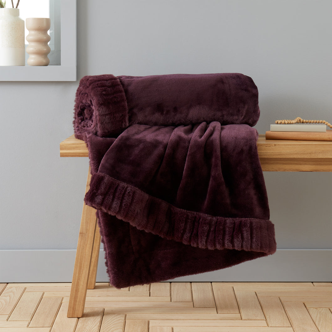 Velvet and Faux Fur Throw - Plum