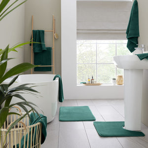 Anti-Bacterial 6 Piece Towel Bale - Forest Green