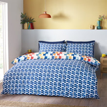Load image into Gallery viewer, Bryson Duvet Set
