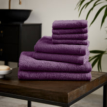 Load image into Gallery viewer, Quick Dry 8 Piece Towel Bale - Plum
