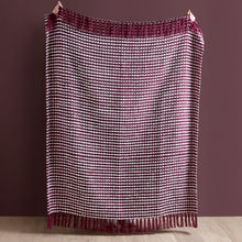 Load image into Gallery viewer, Stab Stitch Range - Plum
