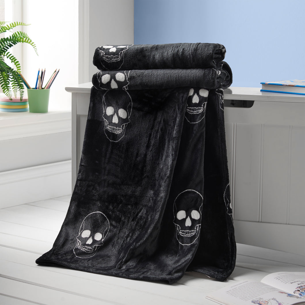 Skulls Throw