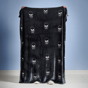Skulls Throw