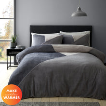 Load image into Gallery viewer, Cosy Larsson Fleece Duvet Set - Grey
