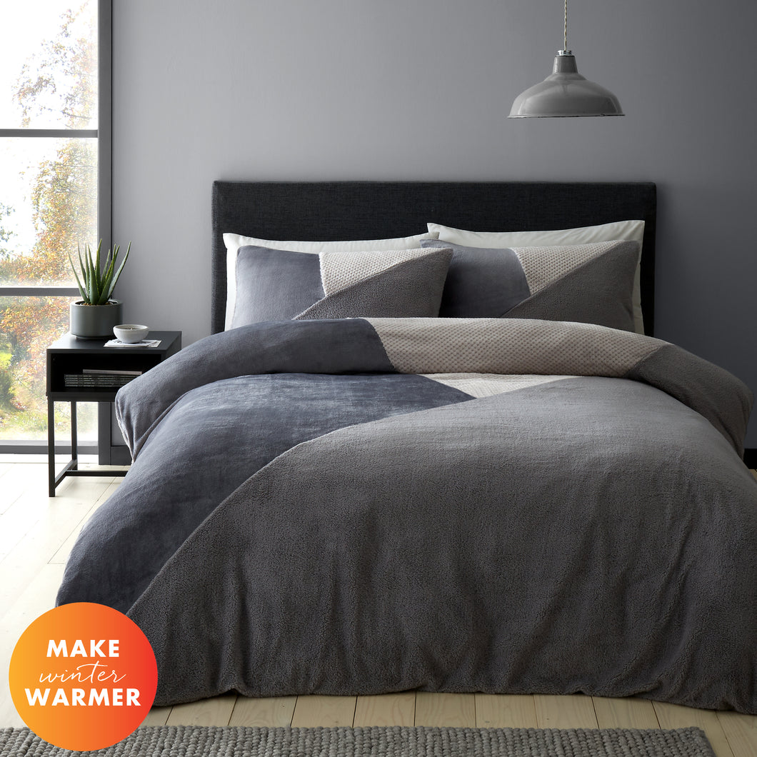 Cosy Larsson Fleece Duvet Set - Grey