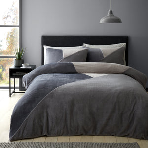 Cosy Larsson Fleece Duvet Set - Grey