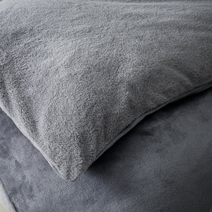 Cosy Larsson Fleece Duvet Set - Grey