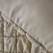 Load image into Gallery viewer, Puffer Natural Duvet Set
