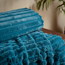 Load image into Gallery viewer, Cosy Ribbed Throw - Teal
