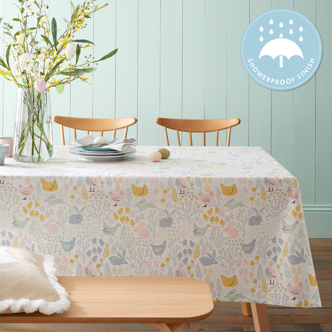Cottage Friends Tablecloth
