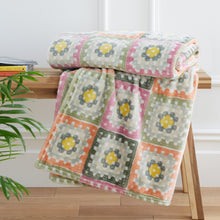 Load image into Gallery viewer, Crochet Print Throw
