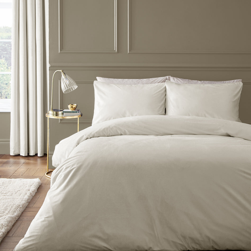 Kingsley Matt Velvet Duvet Set - Cream
