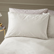 Load image into Gallery viewer, Kingsley Matt Velvet Duvet Set - Cream
