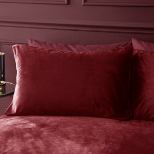 Kingsley Matt Velvet Duvet Set - Raspberry