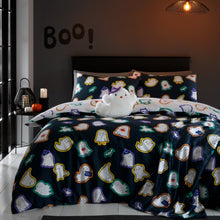 Load image into Gallery viewer, Halloween Ghosts Blanket
