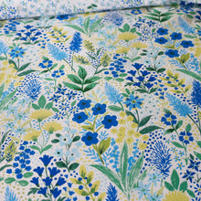 Load image into Gallery viewer, Tilly Floral Duvet Set - Blue
