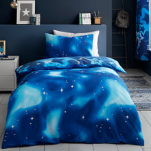 Load image into Gallery viewer, Ombre Stars Duvet Set
