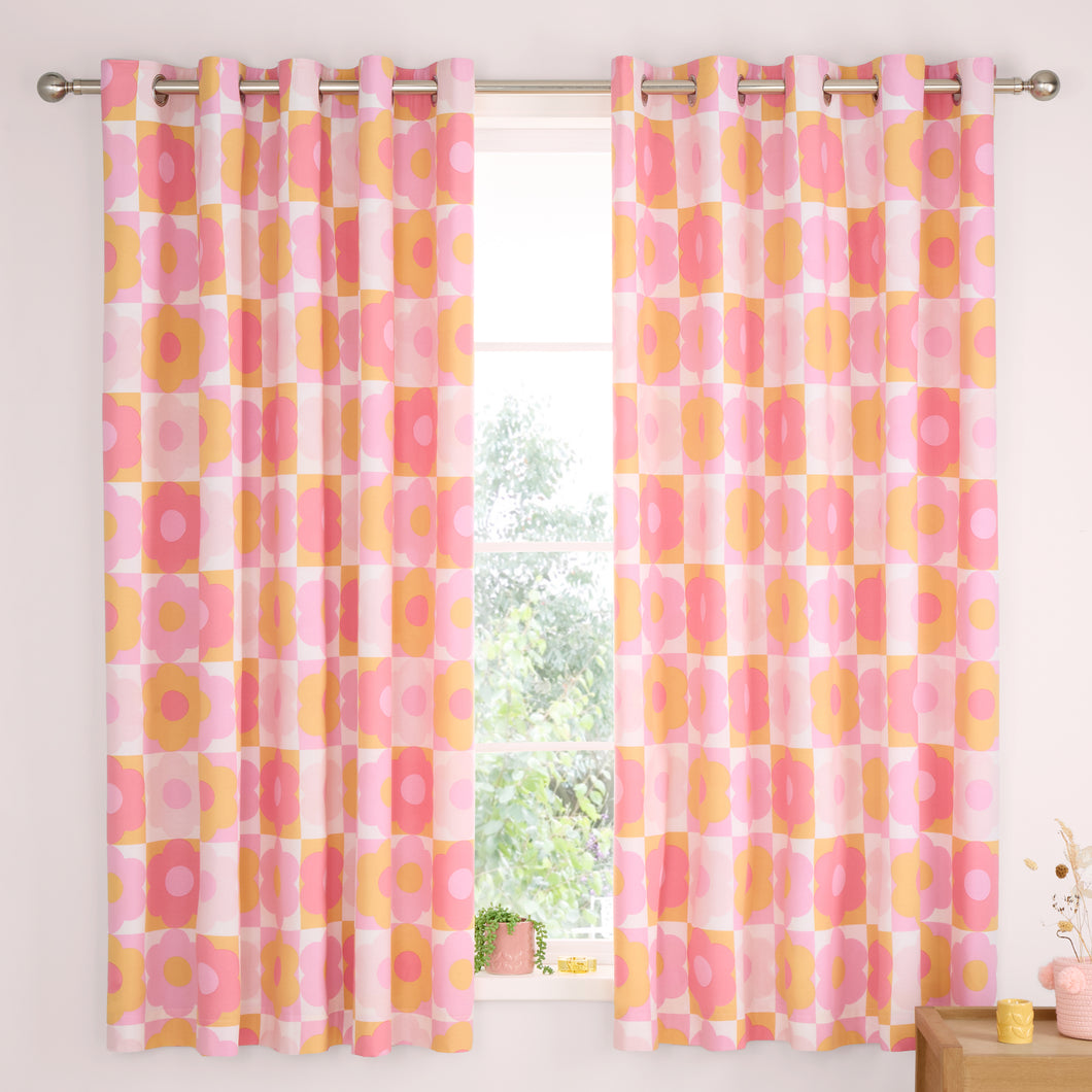 Retro Daisy Eyelet Curtains