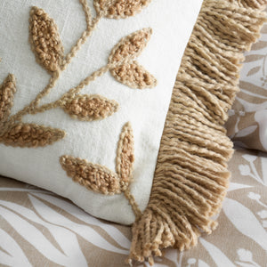 Tufted Sorrel Leaf Filled Cushion - Natural