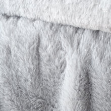 Load image into Gallery viewer, Glamour Fur Throw - Silver
