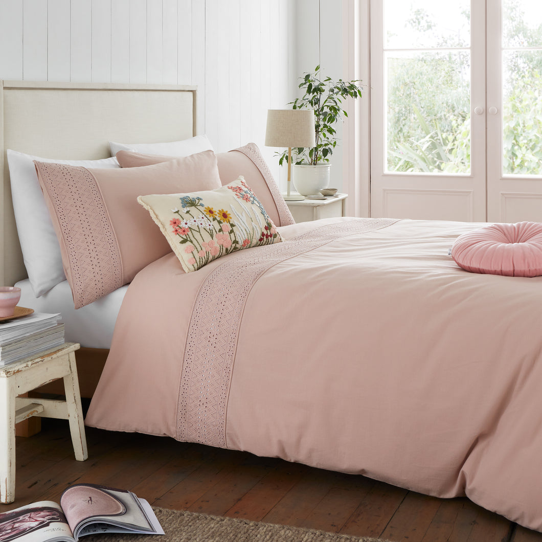 Broderie Anglaise Duvet Set - Blush