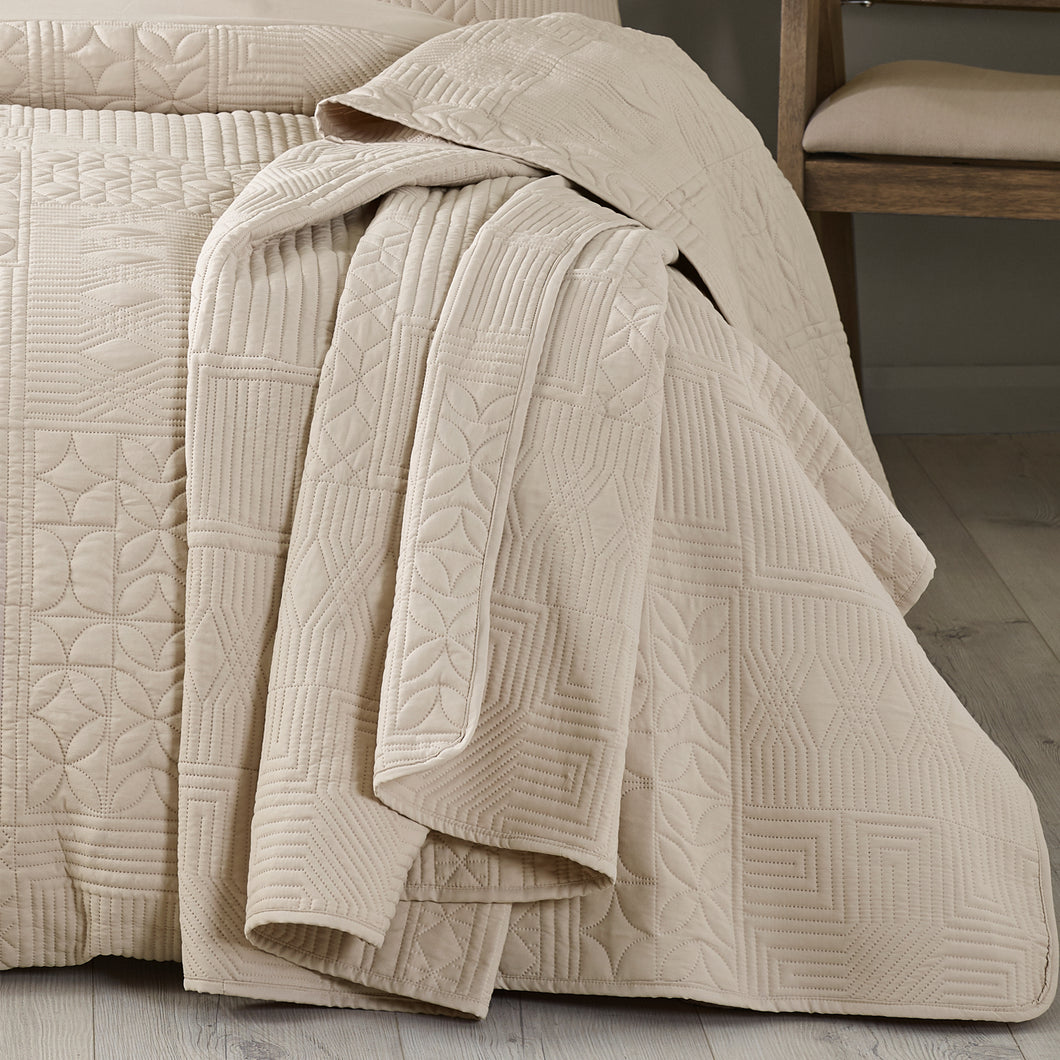 Folkstone Bedspread - Natural