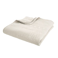 Load image into Gallery viewer, Folkstone Bedspread - Natural
