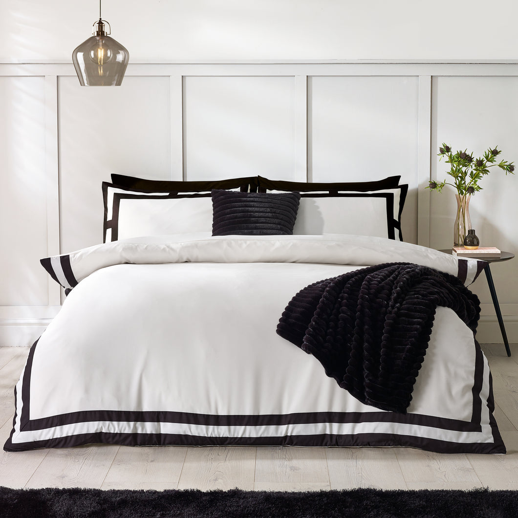 So Soft Mono Panel Duvet Set