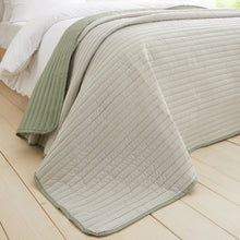 Load image into Gallery viewer, Stripe Bedspread - Green
