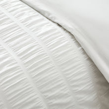 Load image into Gallery viewer, Seersucker Frill Duvet Set - White
