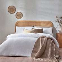 Load image into Gallery viewer, Chunky Waffle Duvet Cover Set - White
